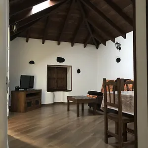 casa-los-mansino.in-canary-islands.com/